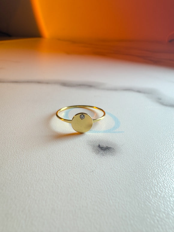 Full moon ring